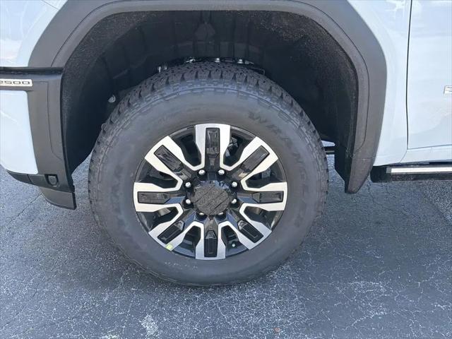 2026 GMC Sierra 2500HD Crew Cab, Standard Bed, Denali Ultimate, 4WD