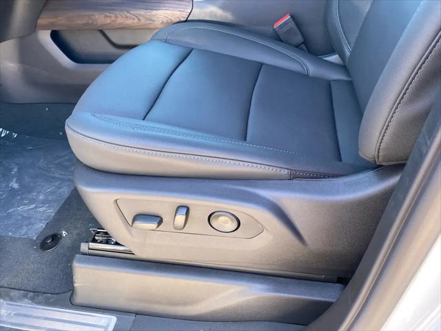2026 GMC Sierra 1500 Crew Cab, Short Bed, SLT, 4WD