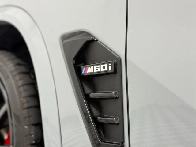 2024 BMW X5 M60i