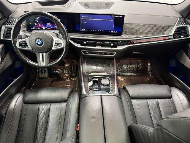 2024 BMW X5 M60i
