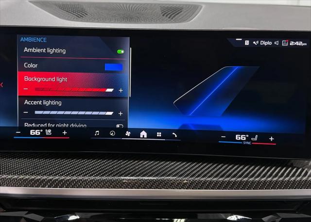 2024 BMW X5 M60i
