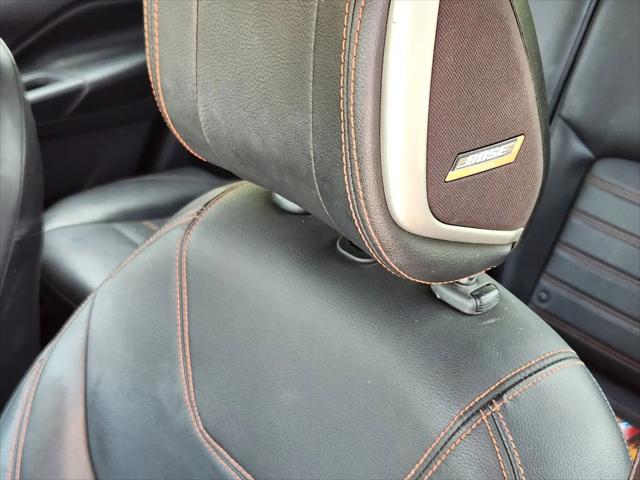 2019 Nissan Kicks SR