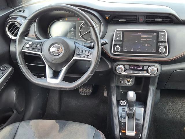 2019 Nissan Kicks SR