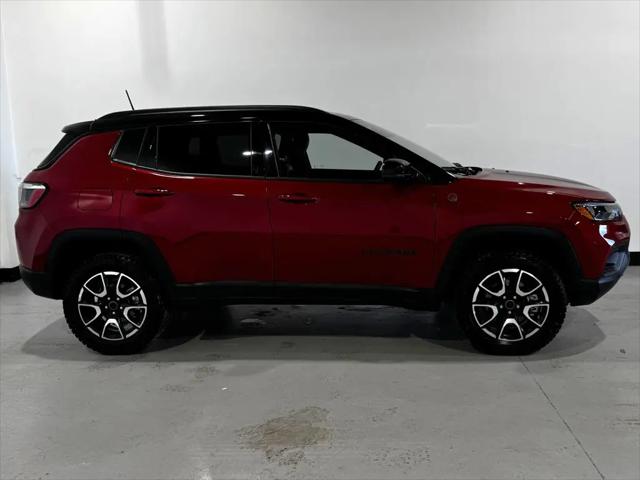 2025 Jeep Compass Trailhawk 4x4