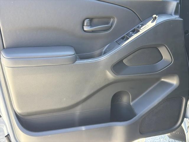 2026 Nissan Frontier Crew Cab SV 4x2