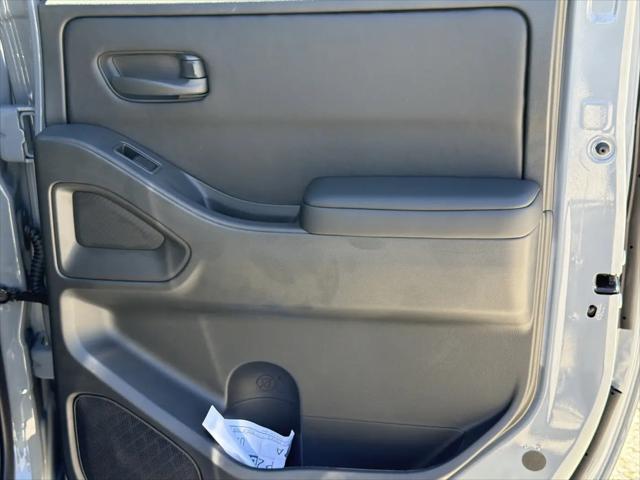 2026 Nissan Frontier Crew Cab SV 4x2