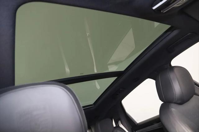 2022 Porsche Cayenne Platinum Edition