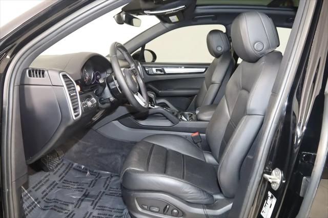 2022 Porsche Cayenne Platinum Edition