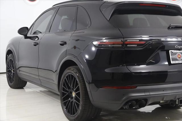 2022 Porsche Cayenne Platinum Edition