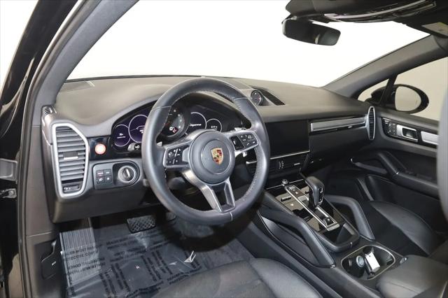 2022 Porsche Cayenne Platinum Edition