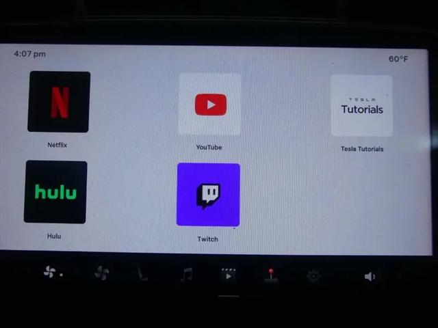 2024 Tesla Model 3 Rear-Wheel Drive