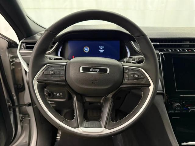 2025 Jeep Grand Cherokee Altitude 4x4