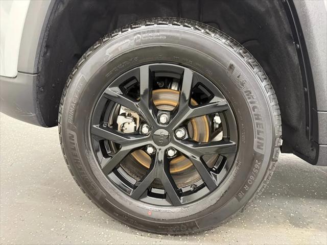 2025 Jeep Grand Cherokee Altitude 4x4
