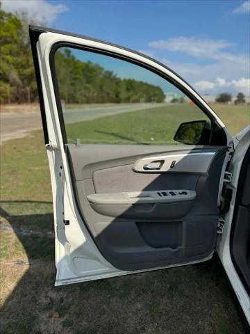 2011 Chevrolet Traverse LS