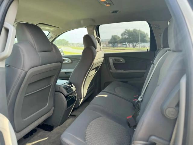 2011 Chevrolet Traverse LS