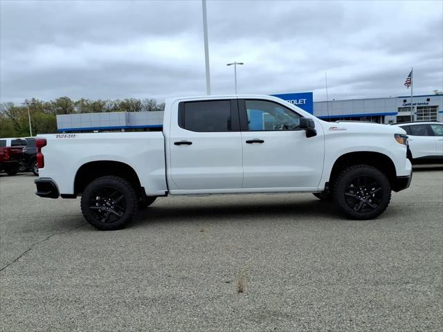 2026 Chevrolet Silverado 1500 4WD Crew Cab Short Bed Custom Trail Boss