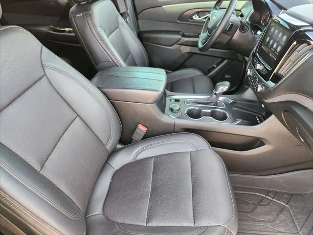 2023 Chevrolet Traverse AWD High Country
