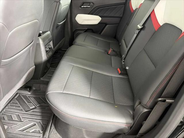 2024 GMC Canyon 4WD AT4X
