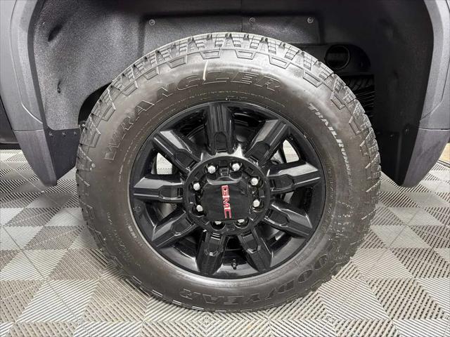 2026 GMC Sierra 2500HD Crew Cab, Standard Bed, AT4, 4WD