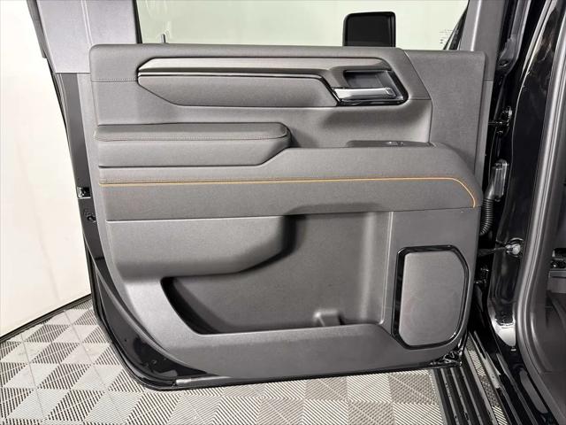 2026 GMC Sierra 2500HD Crew Cab, Standard Bed, AT4, 4WD