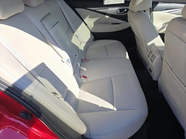 2023 INFINITI Q50 LUXE AWD