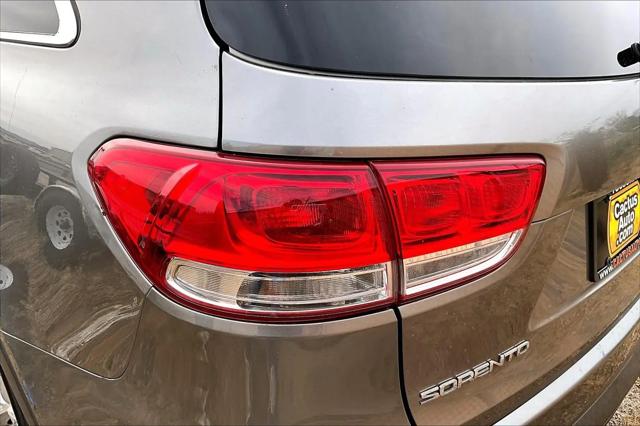 2018 Kia Sorento 2.4L LX