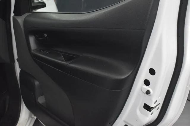 2019 Nissan NV200 SV