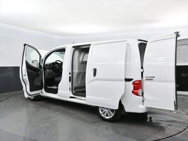 2019 Nissan NV200 SV