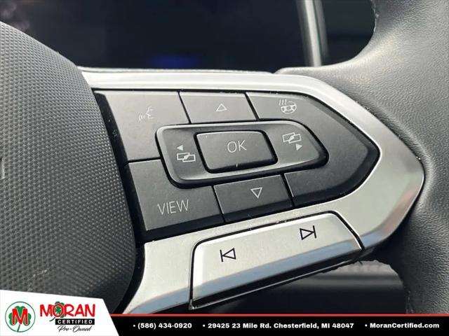 2025 Volkswagen Taos 1.5T SE Black