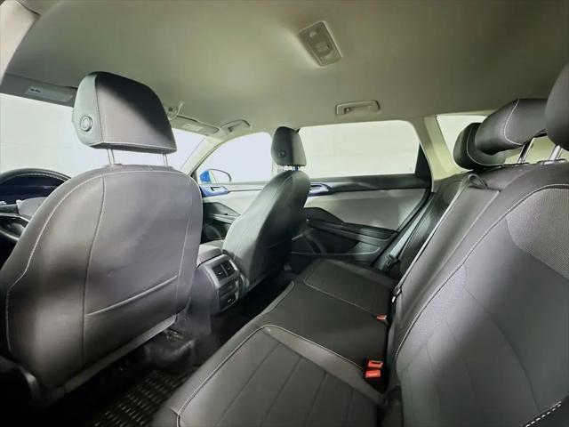 2024 Volkswagen Taos 1.5T SE