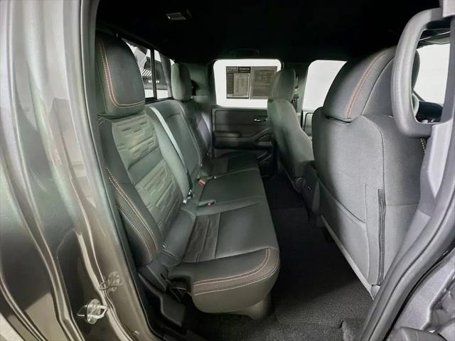 2025 Nissan Frontier Crew Cab PRO-4X 4x4