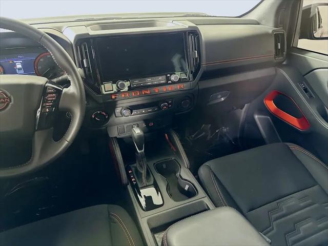 2025 Nissan Frontier Crew Cab PRO-4X 4x4