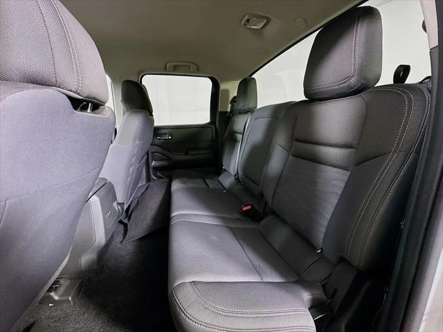 2023 Nissan Frontier Crew Cab SV 4x2