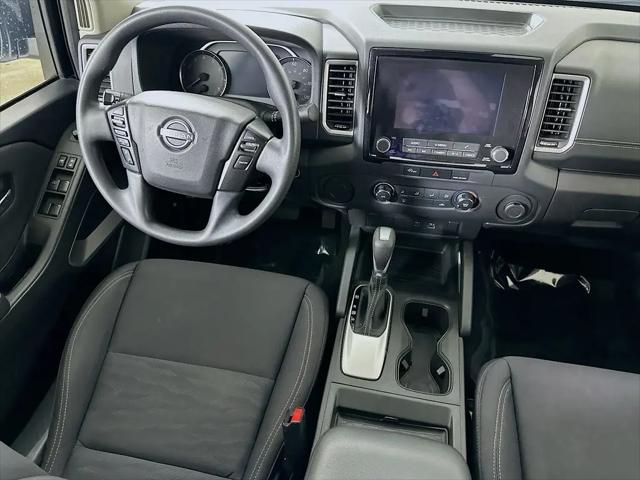 2023 Nissan Frontier Crew Cab SV 4x2