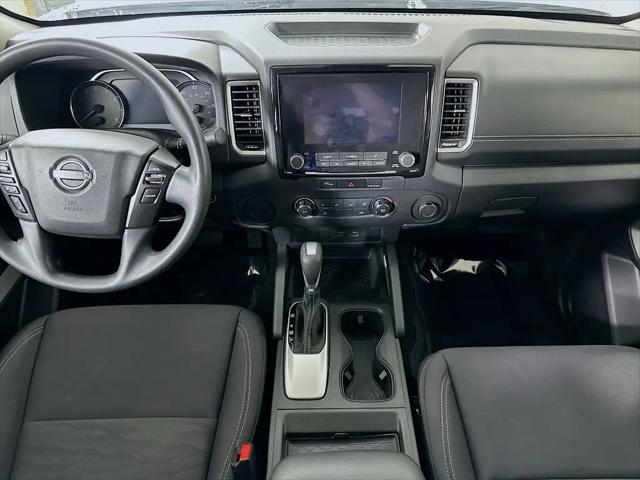 2023 Nissan Frontier Crew Cab SV 4x2