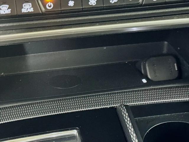 2024 Mazda X-90 3.3 Turbo Premium