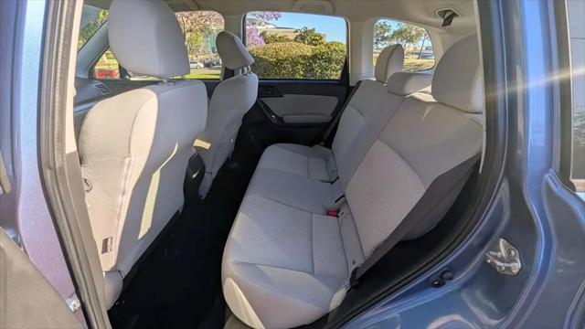 2016 Subaru Forester 2.5i