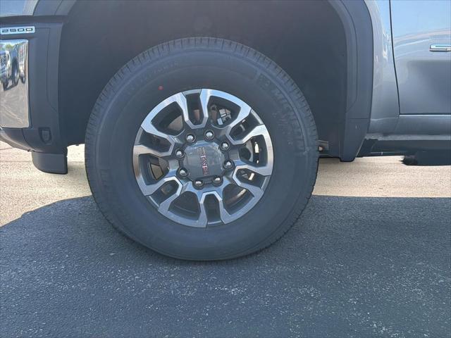 2026 GMC Sierra 2500HD Crew Cab, Standard Bed, SLE, 4WD