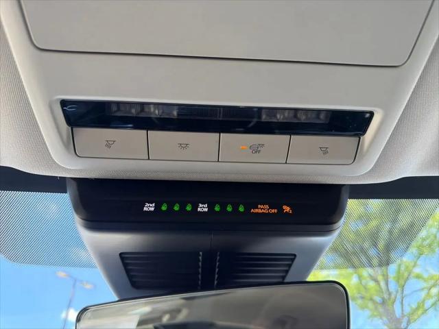 2024 Mazda X-90 3.3 Turbo Select