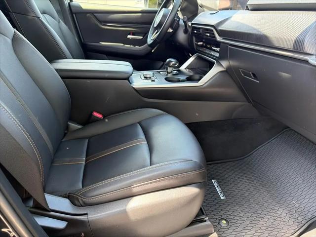 2024 Mazda X-90 3.3 Turbo Select