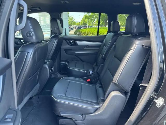 2025 Buick Enclave Preferred FWD