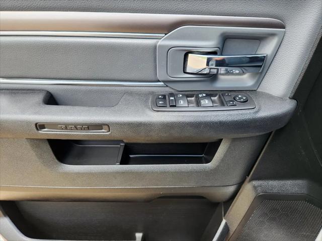 2024 Ram 1500 Classic SLT Quad Cab 4x2 6'4" Box