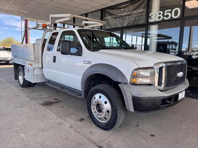 2005 Ford F-550 XL