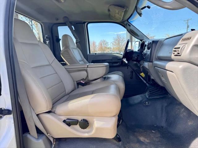 2005 Ford F-550 XL