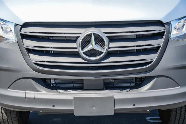 2025 Mercedes-Benz Sprinter 2500 High Roof 4-Cyl Diesel HO