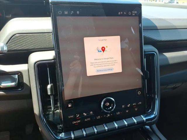 2026 GMC Yukon XL 4WD AT4