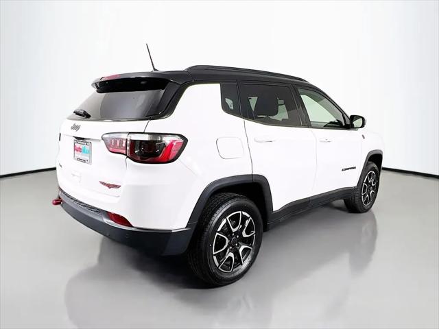 2025 Jeep Compass Trailhawk 4x4