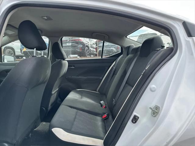 2021 Nissan Versa SV Xtronic CVT