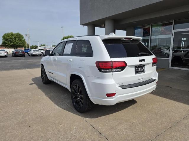 2020 Jeep Grand Cherokee Altitude 4x2