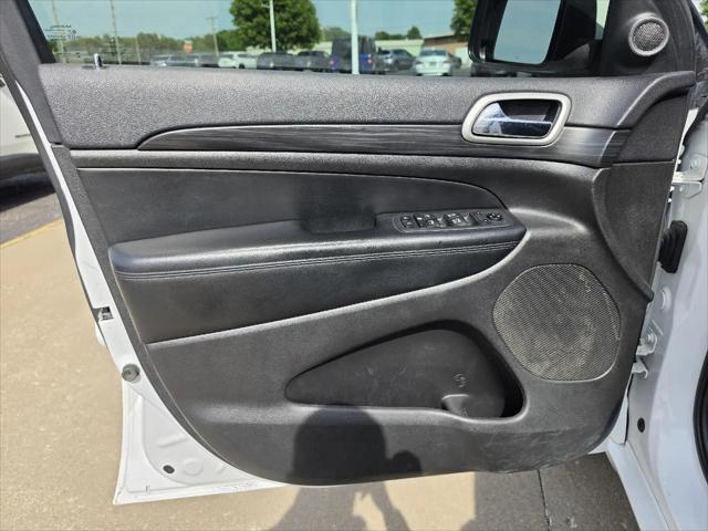 2020 Jeep Grand Cherokee Altitude 4x2